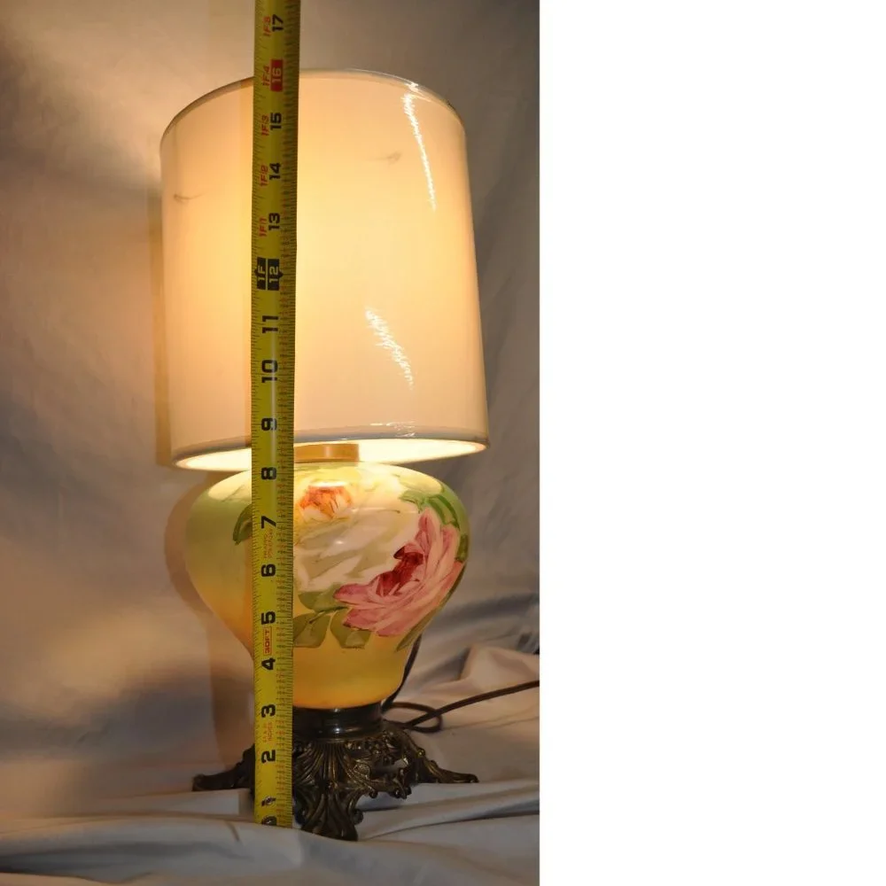 SALE* vintage floral kerosene glass lamp turned electric (319w)
